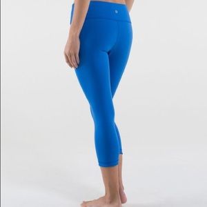 🆕 Lululemon Wunder Under Crop Reversable